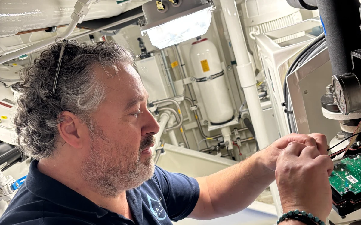 Technical inspection of water production equipment in an enclosed marine engineering space